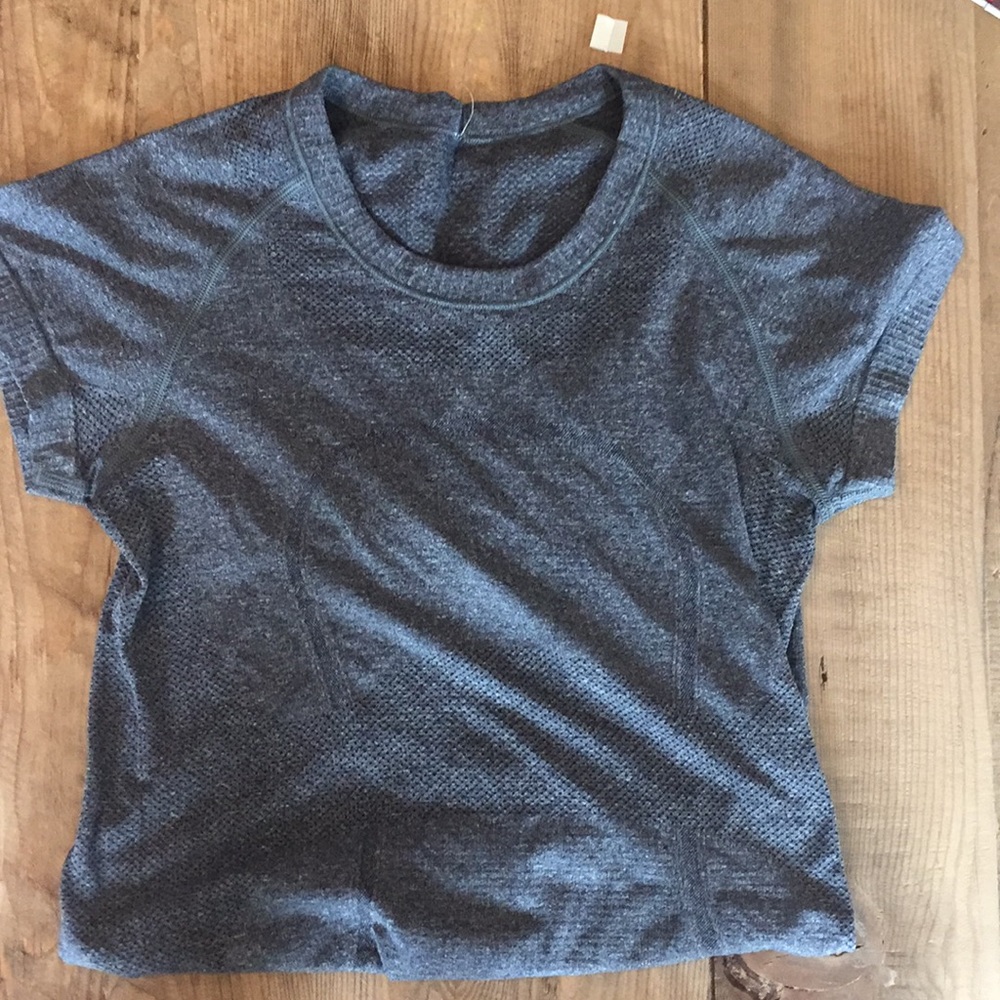 Run Swiftly Short Sleeve